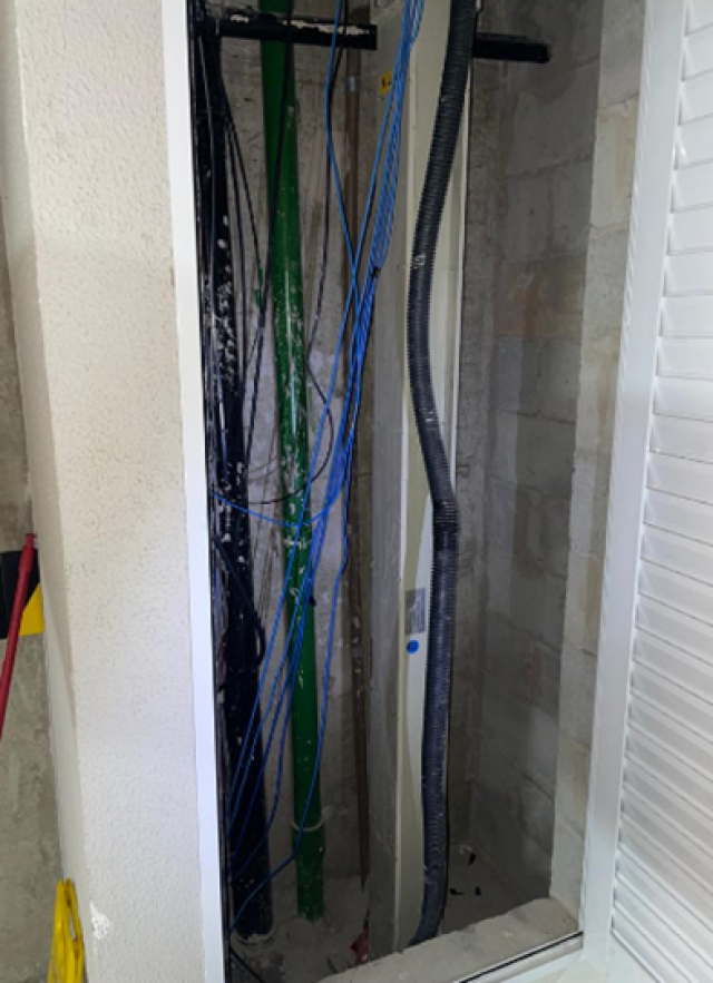 Penetração de água em prumadas elétricas de barramentos blindados