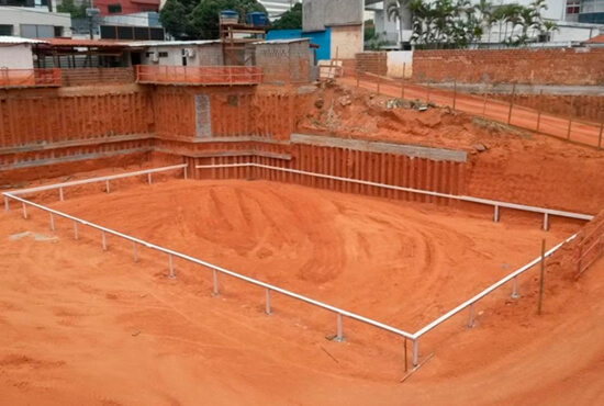 Gabaritos e Locação de Obras. O Passo a Passo do Início da Construção